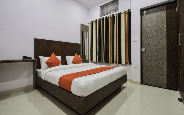 OYO 26580 Hari Krishna Palace