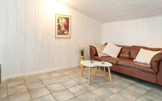 5 Person Holiday Home in Thyholm