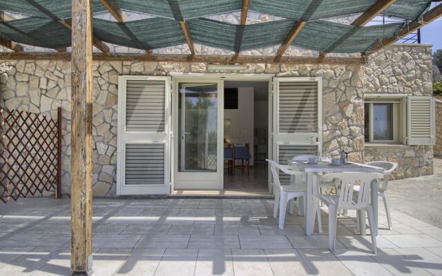 Scia' 1 Seafront Apartment