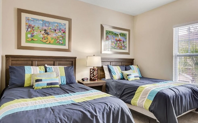 Lucaya Village 3040 #19-106