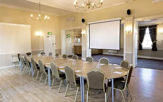 Best Western White Hart Hotel