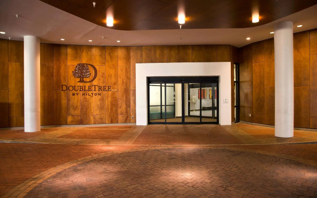 DoubleTree by Hilton Washington DC - Crystal City