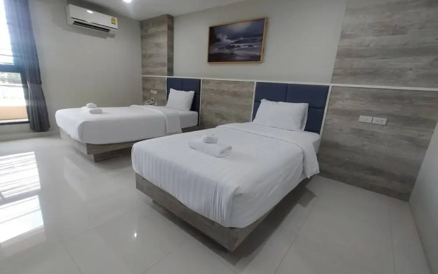 Sattahip 9 Boutique Hotel OYO Rooms