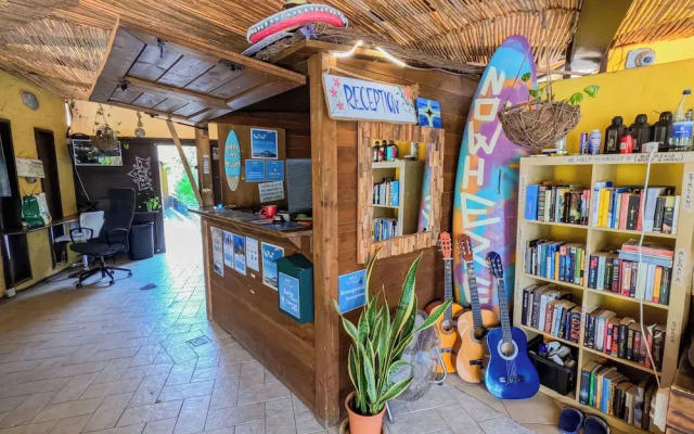 Los Amigos Nest Hostel