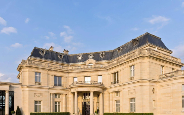 InterContinental Chantilly Chateau Mont Royal by IHG