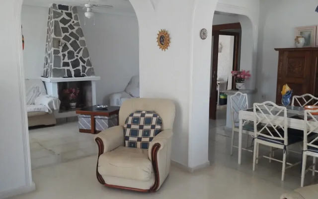 Flamenca Beach Villa