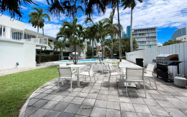 Beach Gardens A North Beach Village Resort Hotel