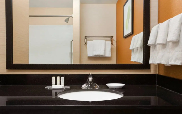 Fairfield Inn & Suites by Marriott Weirton