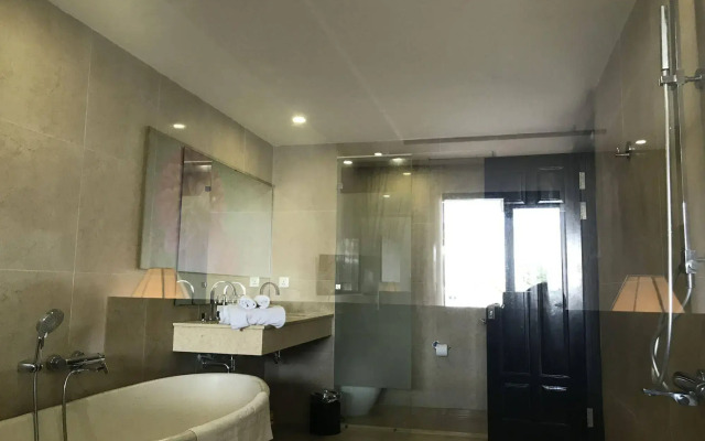 Thanh Binh Riverside Hotel