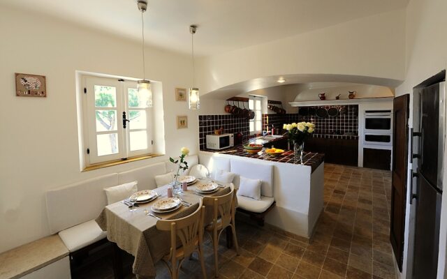 Villa with a Magic View of Saint Tropez