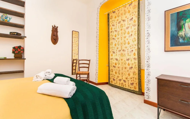 Principe Railway Station Flat