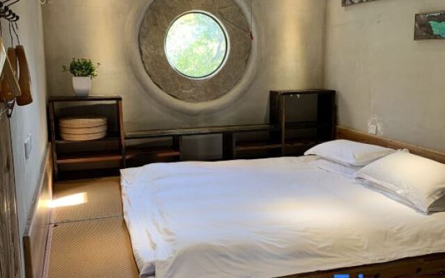 Lianshi Shanfang Guesthouse