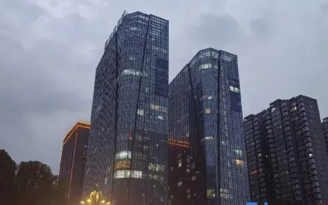 Yunhai Hotel (Luoyang Peony Plaza Shanghai Market)