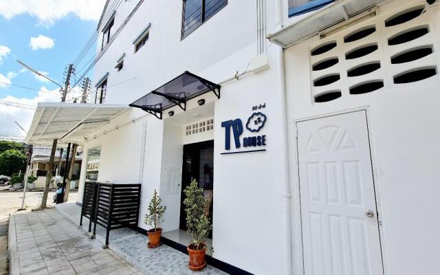 TP House@Naka