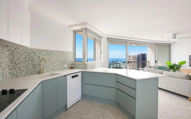 Rainbow Commodore Apartments