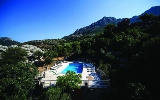 Kumlubük Otel