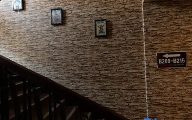 Zhiyoung Theme Hotel (Daqing Xinbaida Dongfeng Middle School)