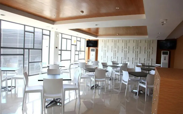 Aswin Inn Panakkukang