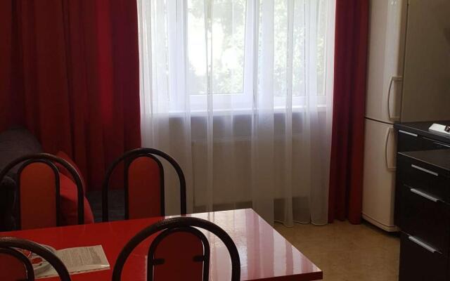 Я к Вам на улице Крылова 17 корпус 4