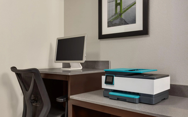 La Quinta Inn & Suites by Wyndham Fairfield - Napa Valley