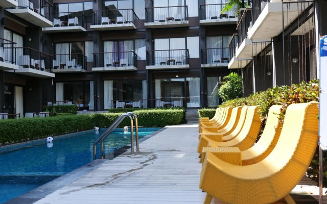 LaLune Beach Resort