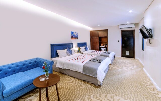 Thu Trang Beachfront Hotel