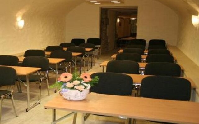 Old Town Hostel