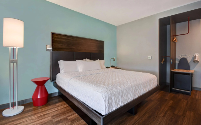 Tru by Hilton Auburn