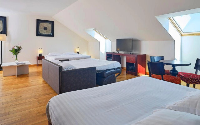 Le Mauritia Hotel & Spa