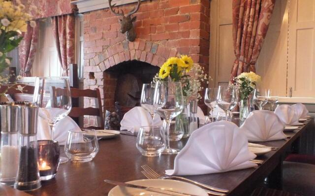 Devonshire Arms Inn