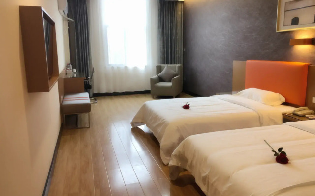 7 Days Premium Qianjiang Railway Station Longxiacheng