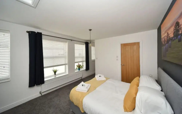 Pinfold Suite - Chester Road Apartments by