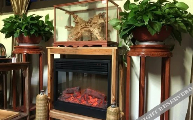 Yaqiu Courtyard Featured Hostel