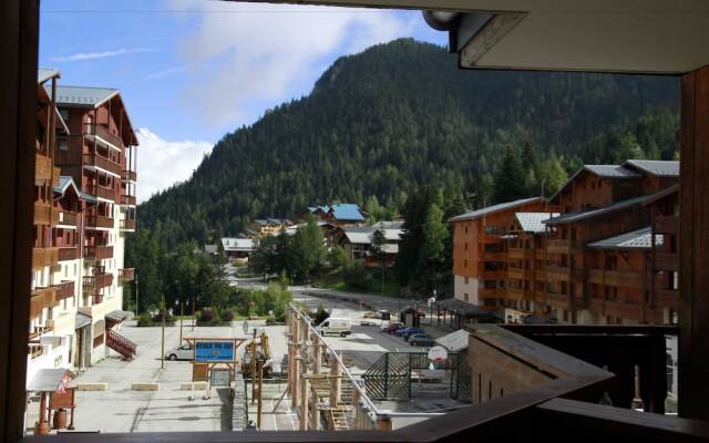 Lou Services Apartment THB67 LSI 001