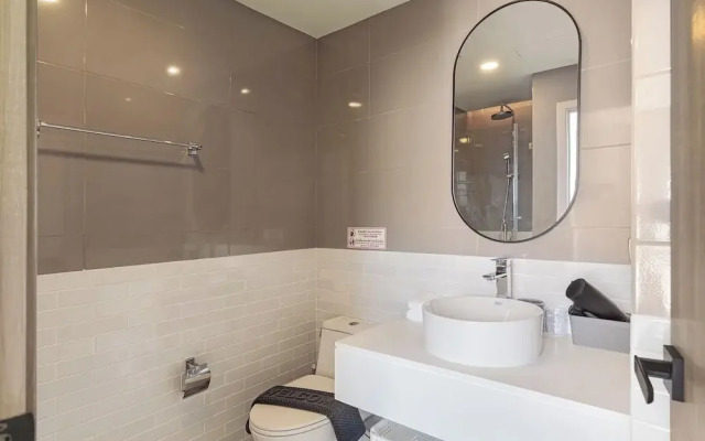 One bedroom Palmetto Condo Karon A 607