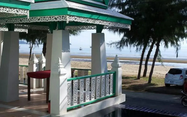Samroiyod Beach Resort