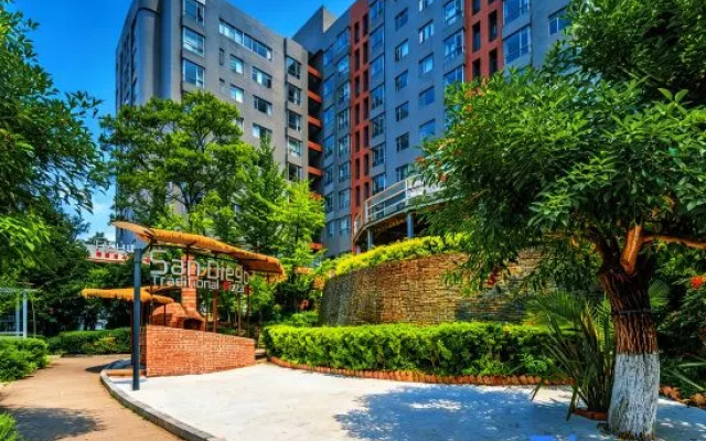 Tang Golf Garden Hotel (Yunjing Road, Kunming Economic Development Zone)