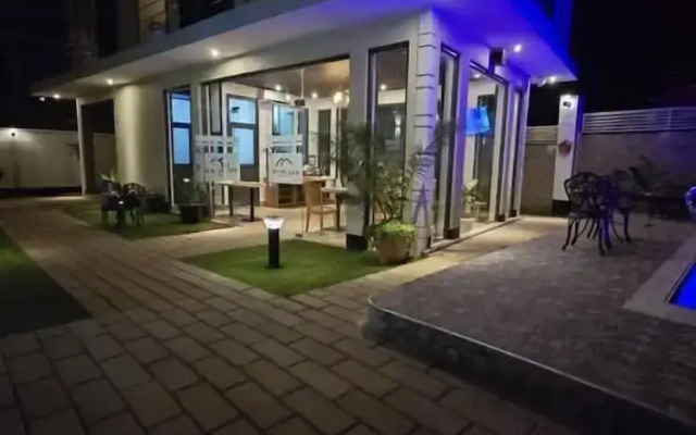 Primeland Hotel