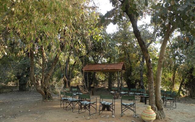 Bandhavgarh Jungle Lodge