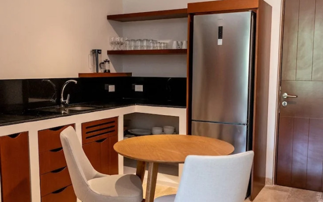 NHOA 203A 2BR Condo Pool View Aldea Zama