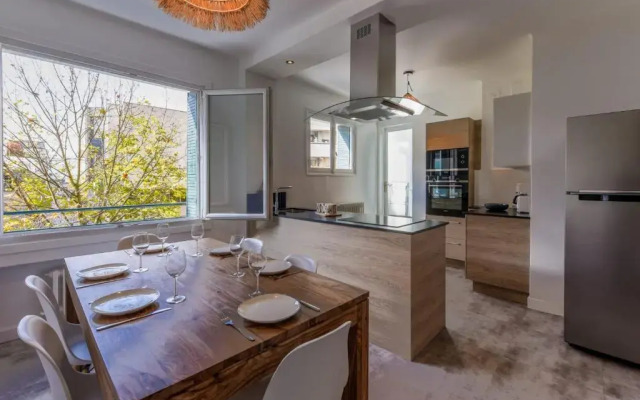 Appartement 2 chambres au coeur d'Annecy avec terrasse