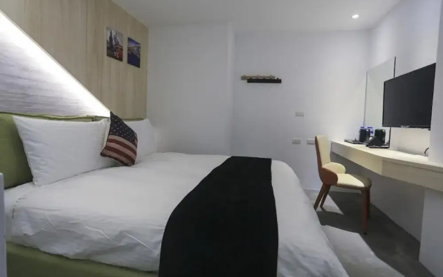 Mu Ku Hotel