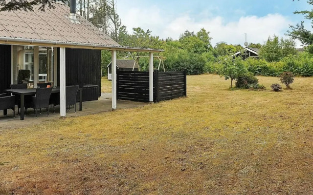 Cozy Holiday Home in Oksbøl With Private Whirlpool