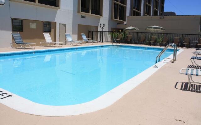 Best Western Downtown Plus Music Row