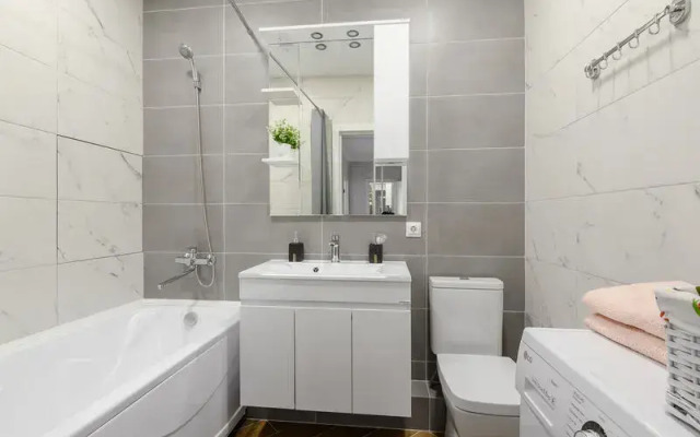 Apartaments Green FOX on st. Bakinskaya, 90