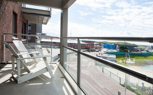 Luxury apartment in the harbor of Scheveningen