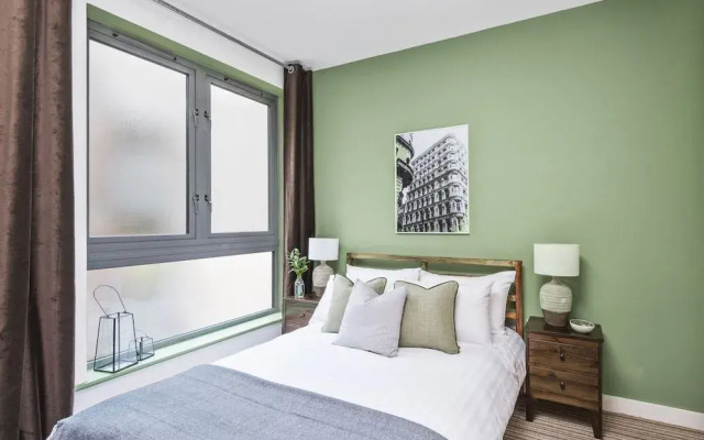 Bold Shoreditch Suites by Sonder
