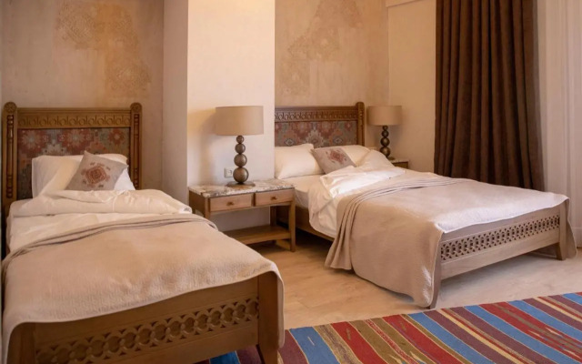 Ethno Hotel