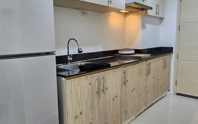 Sea Residences - Condo R Us
