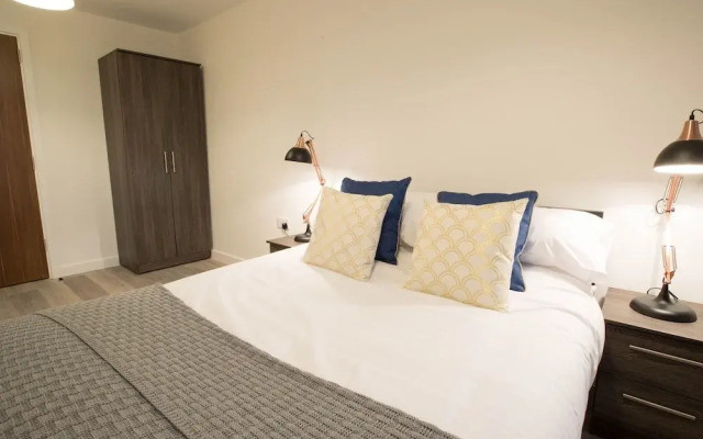 Alluring 1-Bedroom Apartment For Couples In Liverpool